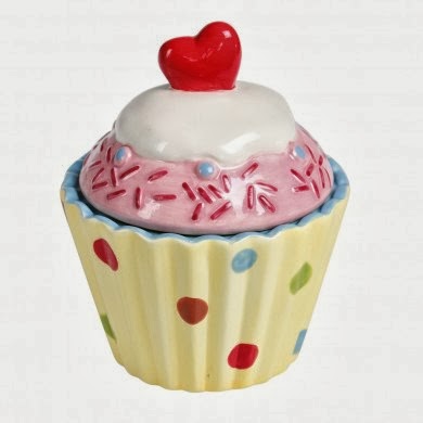 Gift Guide / / Cupcake Lovers